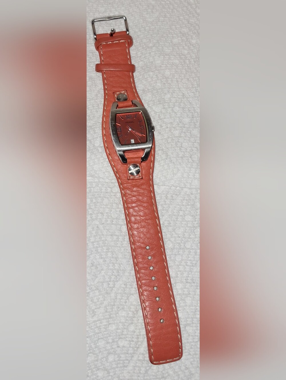 FOSSIL ORANGE FACE & BAND WATCH - Picture 3 of 16